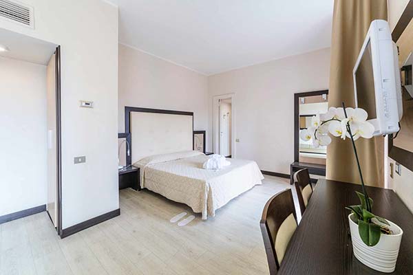 Suite Hotel Elite Bologna